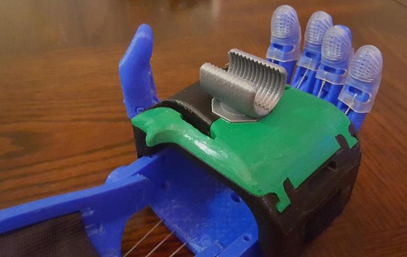 Modular e-NABLE Tool Adapter