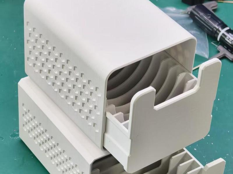 75-piece storage box