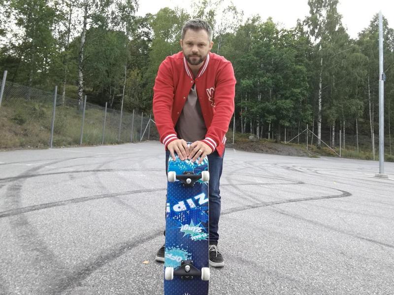 Skateboard Trucks