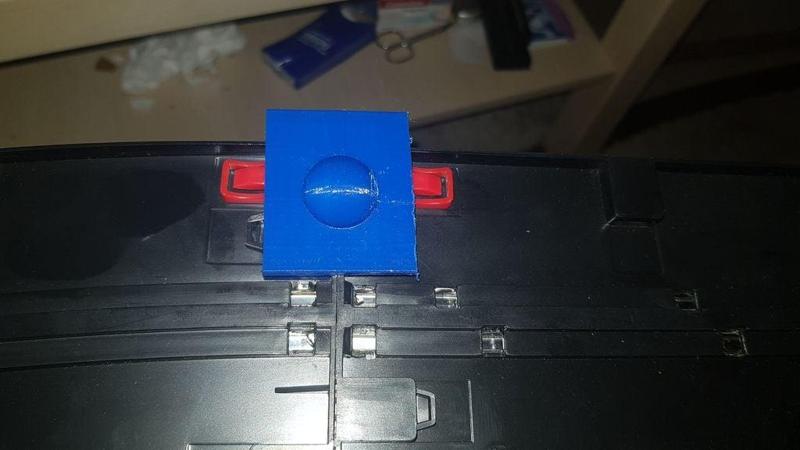 Carrera Stütze für Schiene ohne Randstreifen