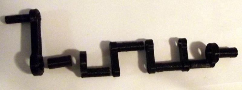 Engine with four pistons