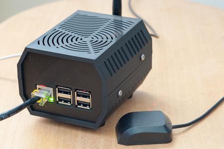 Enclosure for LoraWan TTN Gateway: Raspberry Pi + RAK831