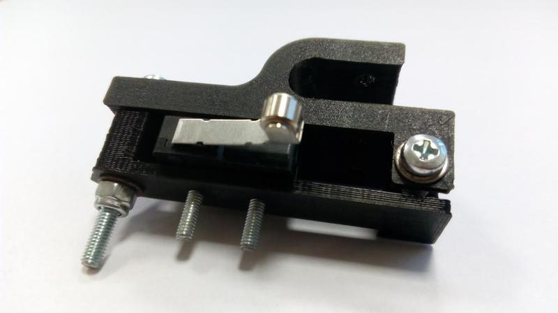 Adjustable Z- endstop mount on 8mm rod