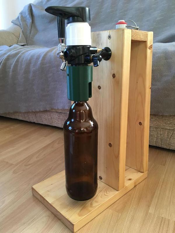 Counterpressure beer filler adapter Flip-top