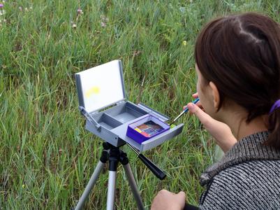Pocket mini easel (sketchbook) for traveling