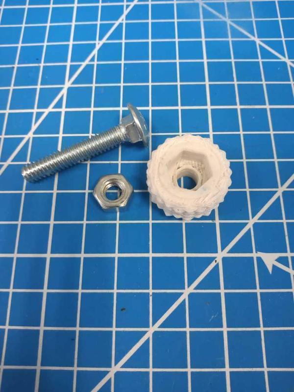 Knob for tripod ipad tablet