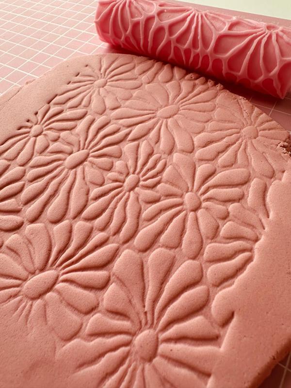 flower texturizing roller