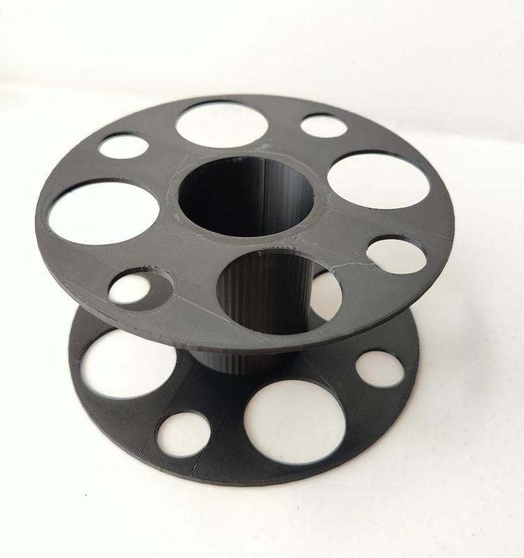 Kabelrolle für Lichterkette / Cable reel for string lights