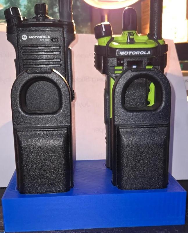 Motorola Quad APX Desk Stand   