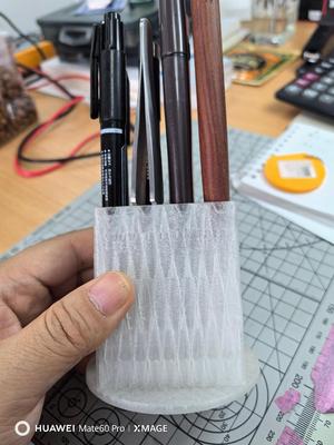tools or pens holder
