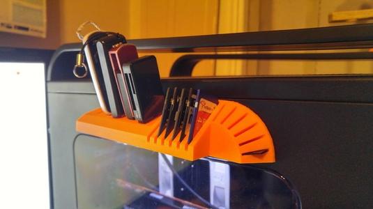 SD, MicroSD and USB Stick Holder (magnetic, stickable or tabletop)
