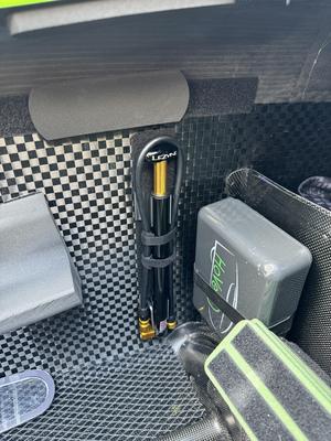 Lezyne Micro Floor HPG Velcro Mount fow Velomobile