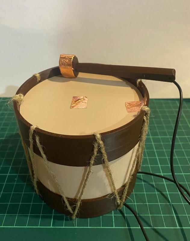 Tambor gomero o tambor canario 