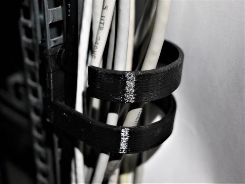 Cable Guide for 1U 19 Rack