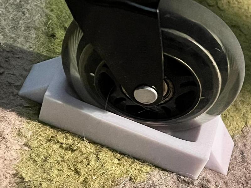 Rollerblade wheel block for office / gaming chairs