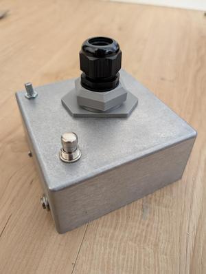 Talkbox tube adapter for compression driver 18TPI thread to plastic PF19 cable gland 