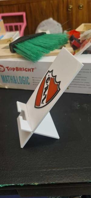 Cell Phone Support with Club Atletico Independiente Logo