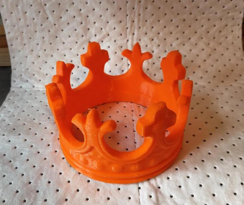 Kingsday crown   