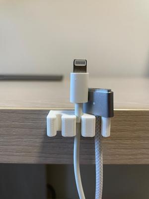 Desk Cable Organizer MacBook 