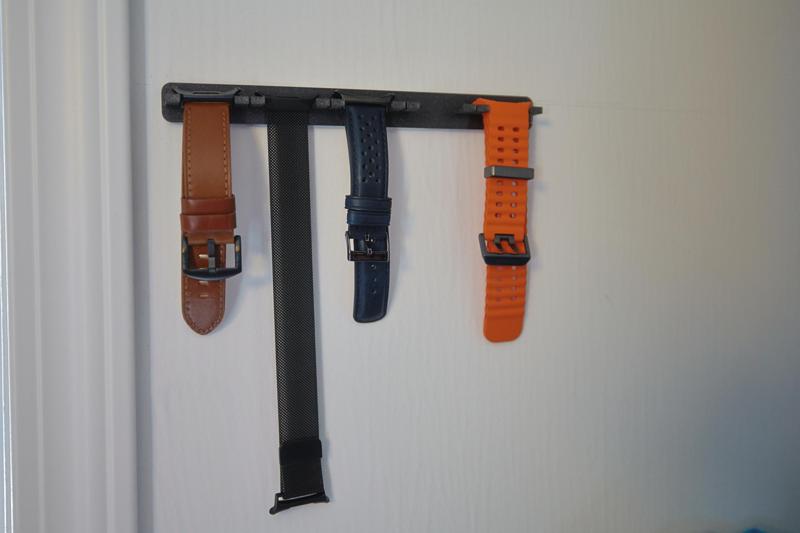 Samsung Galaxy Watch Ultra strap holder