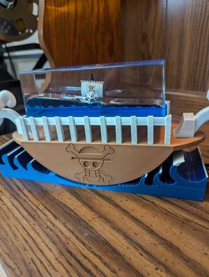 one piece toy holder