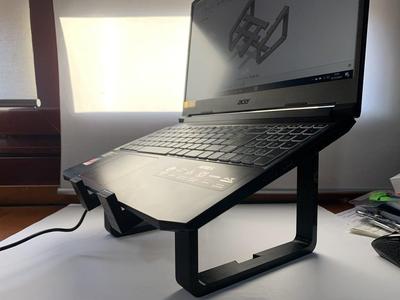 +15.6'' Laptop Stand / 15'' Portable Laptop Riser