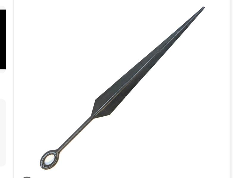 Silksong hornet sword keychain