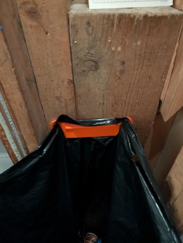Garbage bag holder