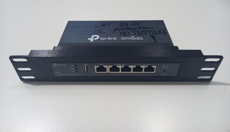 Sturdy 10 inch rack mount for the TL-ER605 consumer VPN router