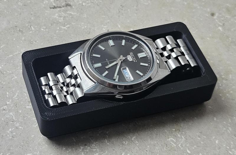 Gridfinity Watch Bin 2x1