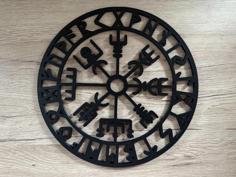 Viking compass for hanging
