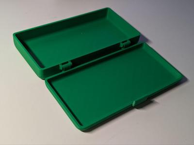 Box with lid