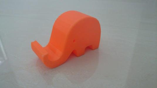 Elephant Phone Holder (No supports required)