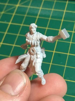28mm Enchanter\Artificer Miniature