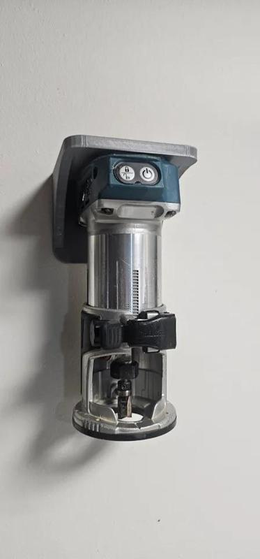 Makita 18v Wall hanger   