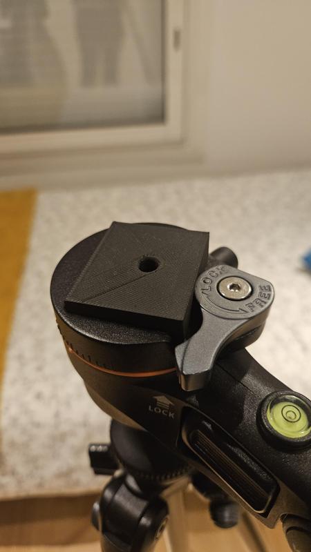 Vanguard GH-30 adapter