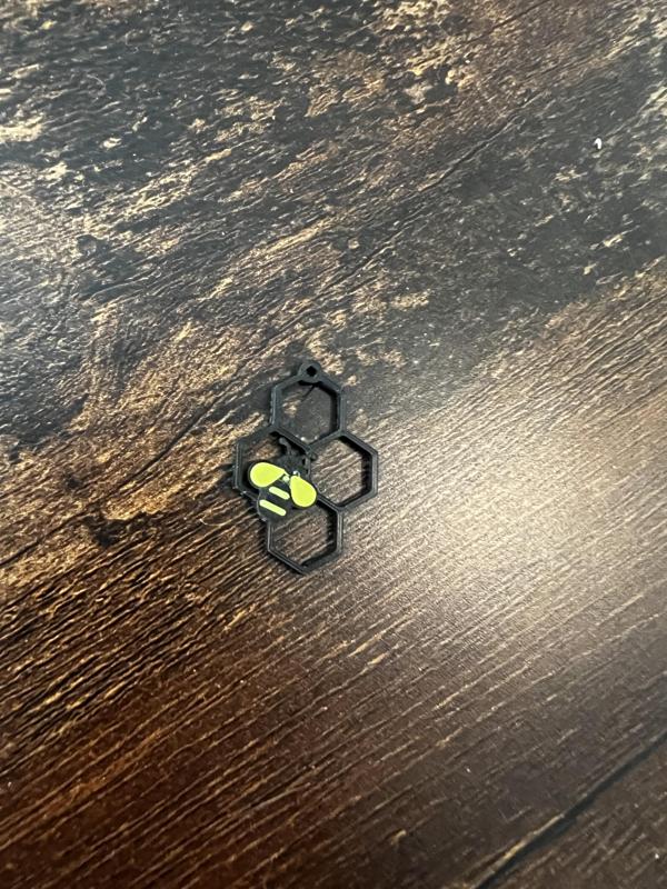 Bee Earring Hueforge Remix