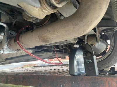 A cap for oil pumping into the differential W203