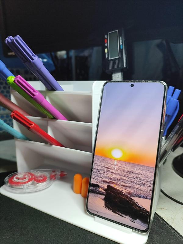 Lapicero con soporte para movil