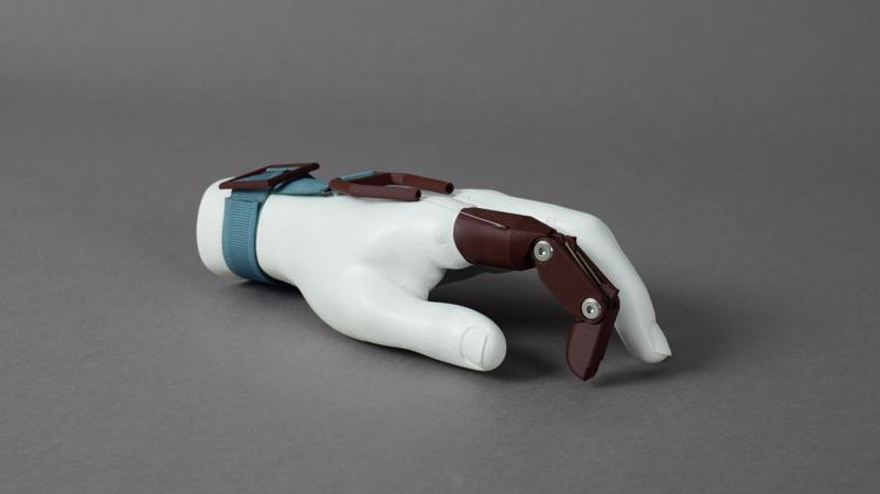 Digit Prosthetic finger 