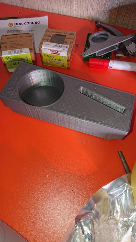 BMW E39 Cup Holder Phone