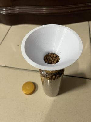 DailyC bottle funnel