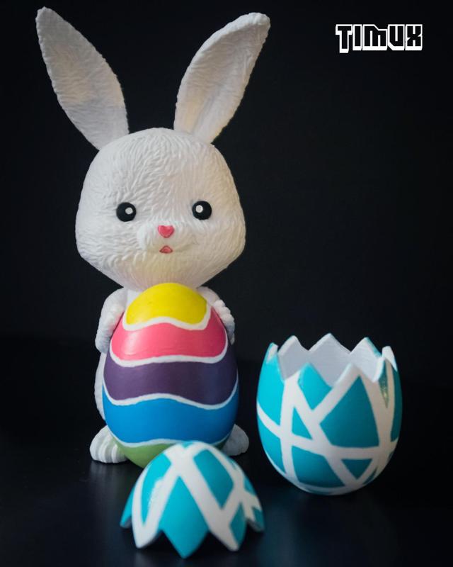 EASTER BUNNY WITH EGG
