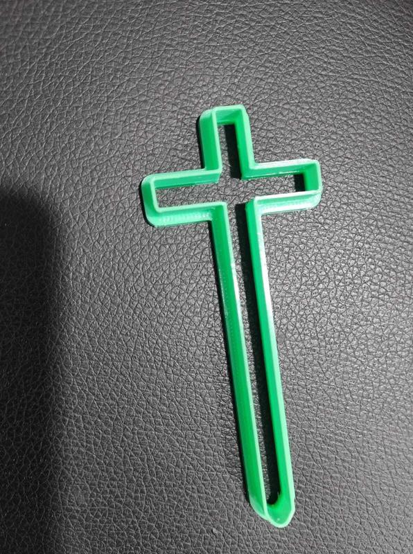 CROSS COOKIE CUTTER
