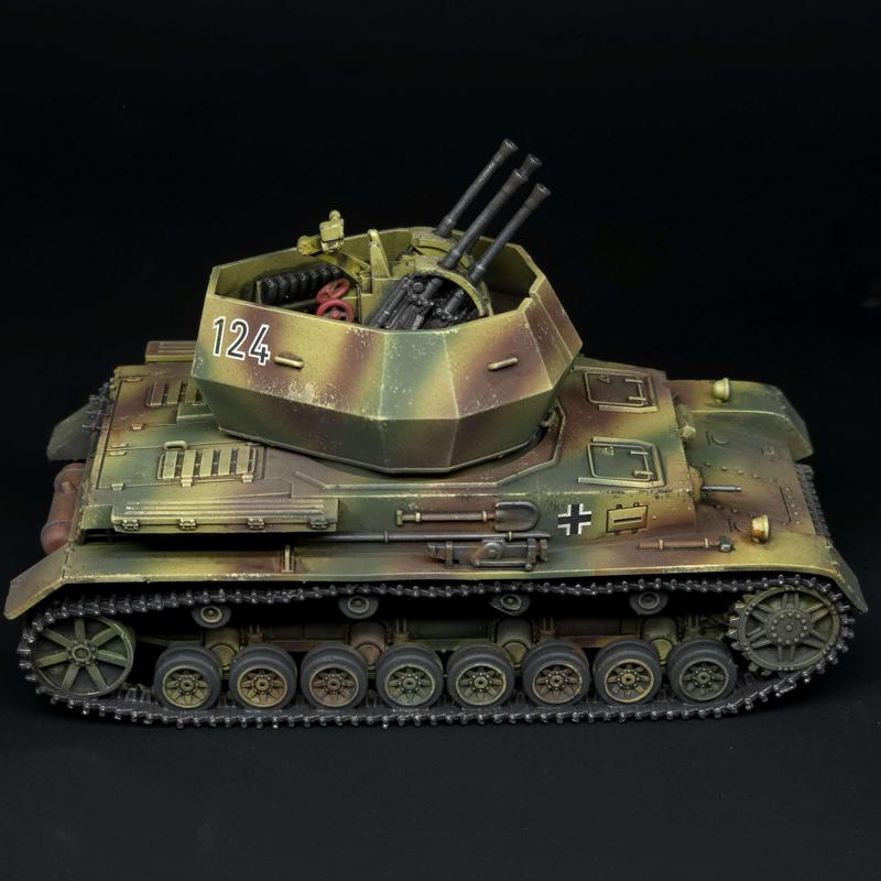 Flakpanzer IV «Wirbelwind» + 1 Gunner (Germany, WW2)