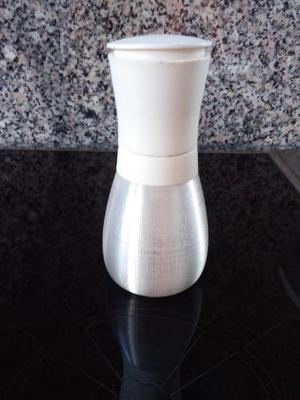 WMF salt&pepper bottom