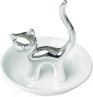 Ring holder with cat design