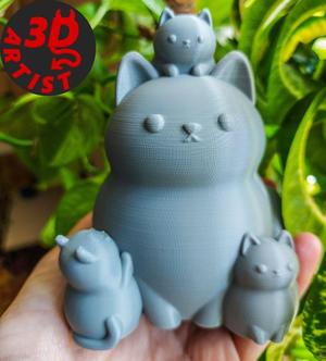 Mother Cat with Kittens Figurine. Version 2