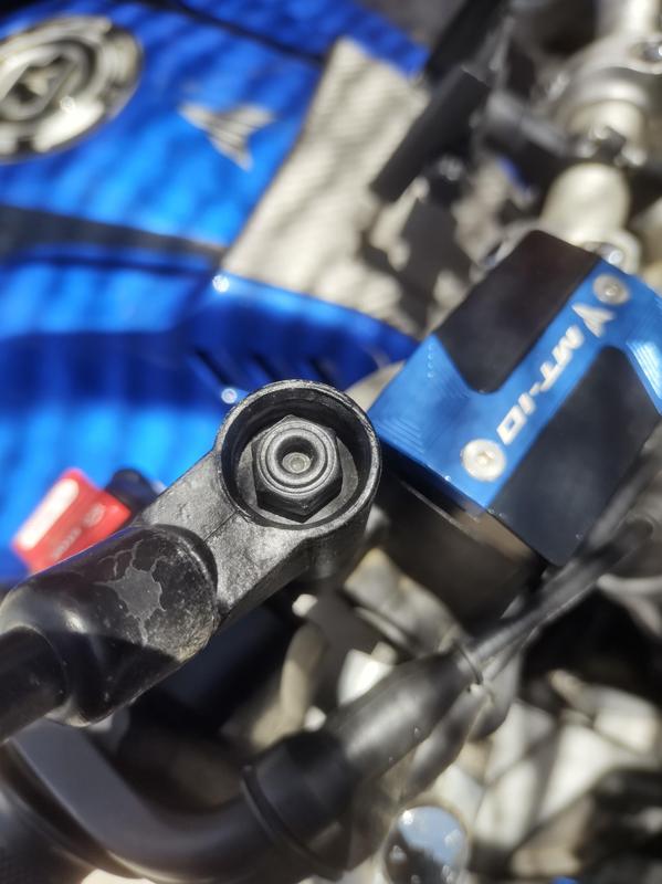 yamaha mt-10 2017 mirror bolt cover 5PS2613320