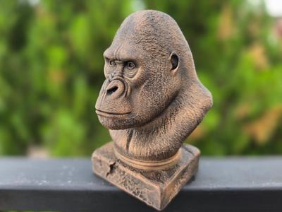 GORILLA BUST